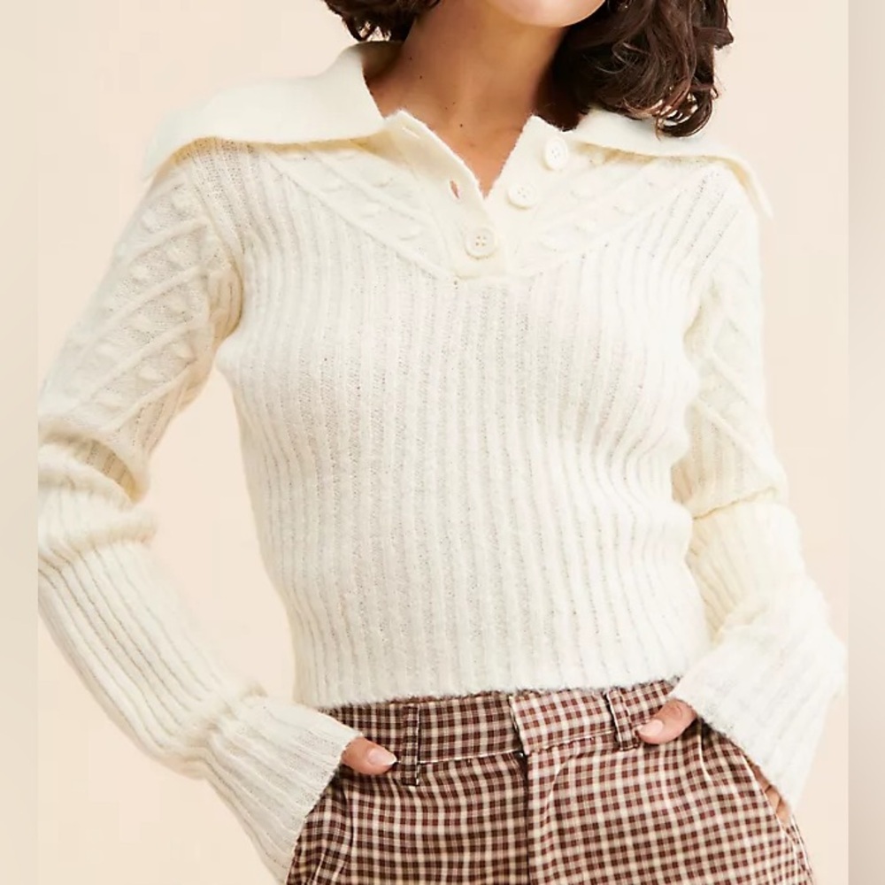 ASTR The Label Button Polo Cream Ribbed Sweater (Sz M)